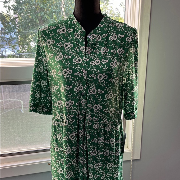 Max Studio Green Floral Tiered Dress Elbow Sleeves XL - Picture 2 of 8